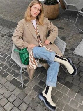 Bottega Veneta Cream and Black Chunky Chelsea Ankle Boots